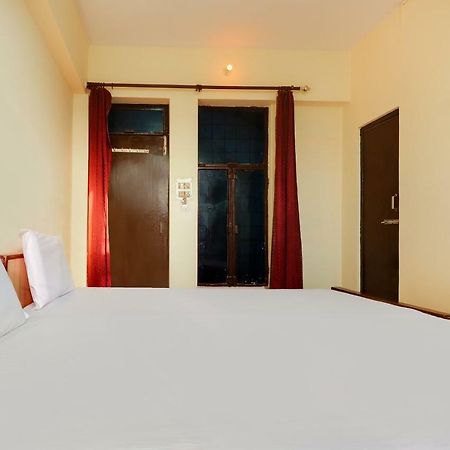 Spot On 38567 Hotel Aryan Lakhnau Kültér fotó