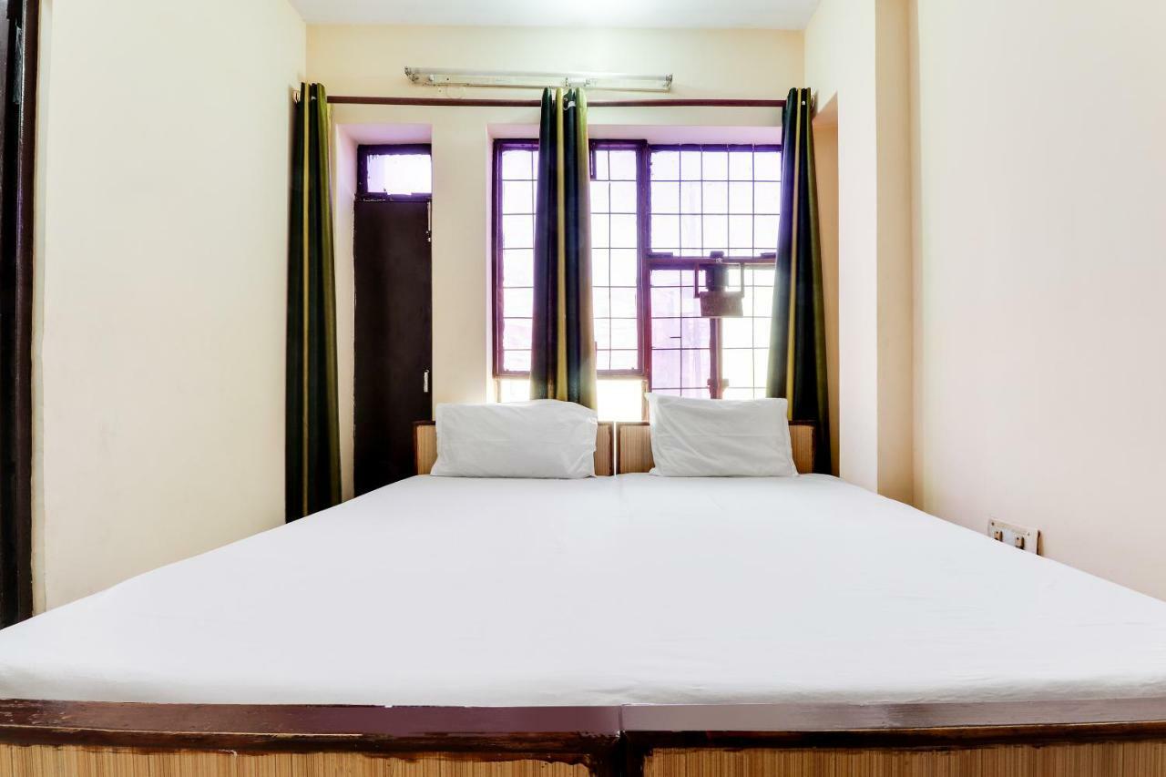 Spot On 38567 Hotel Aryan Lakhnau Kültér fotó